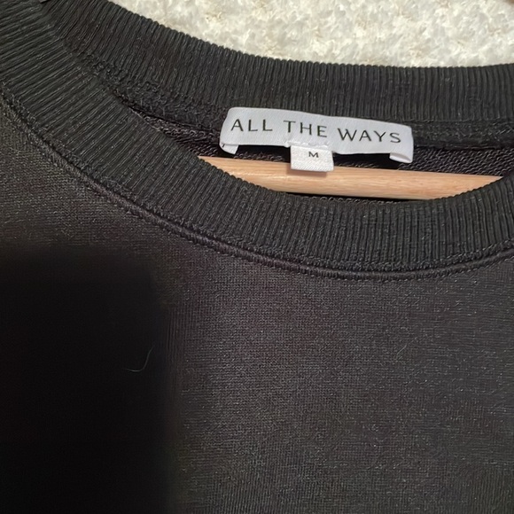 Monique Cut Out Sweatshirt, Black size L - Picture 5 of 5